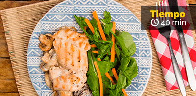 Contramuslos en salsa de champiñones