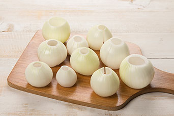 Preparación bombas de pollo con queso y tocineta