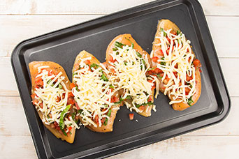 Pechugas de pollo caprese