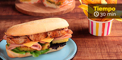 Prueba estos Sándwich de pollo hawaiano