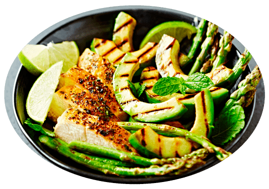 Acompañamiento del pollo con aguacate