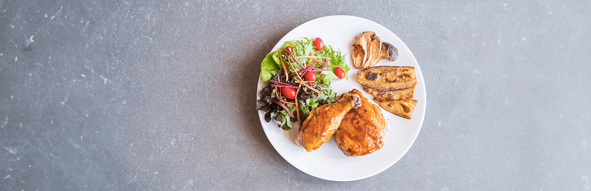 Platos nutritivos con pollo