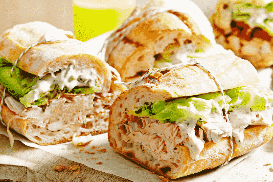 Pechuga desmechada de pollo Friko