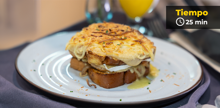 Sándwich de pollo gratinado